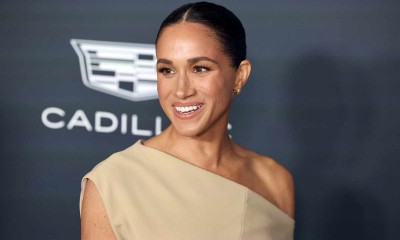 Meghan Markle do koszulowej sukienki w kwiaty nie nosi szpilek, ale modne baleriny