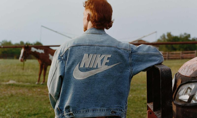 Nowa kolekcja Levi’s x Nike reinterpretuje kultowy model Air Max 95