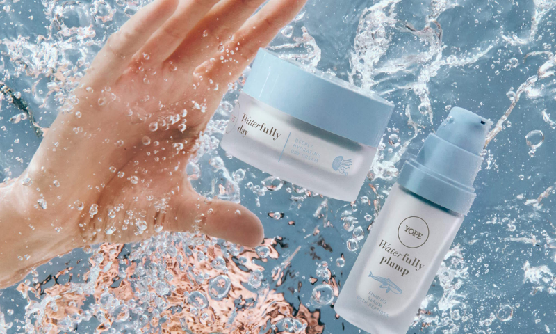 Głębokie nawilżenie przywraca skórze młodzieńczy wygląd i naturalny glow