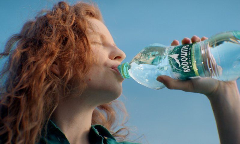Nowy spot wody Rodowita: u źródła naszej prawdziwej natury