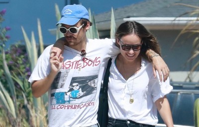 Olivia Wilde i Harry Styles w dopasowanych stylizacjach 