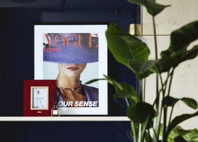 Plakaty z reprodukcjami okładek „Vogue'a”