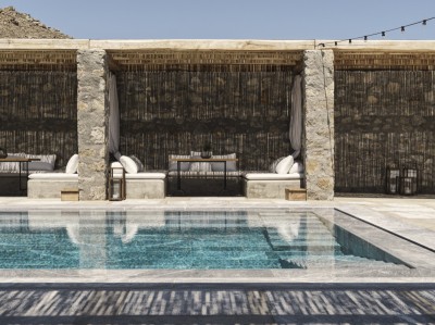 Redakcja poleca: Hotel na Mykonos, olejek do ciała, najmodniejsza impreza