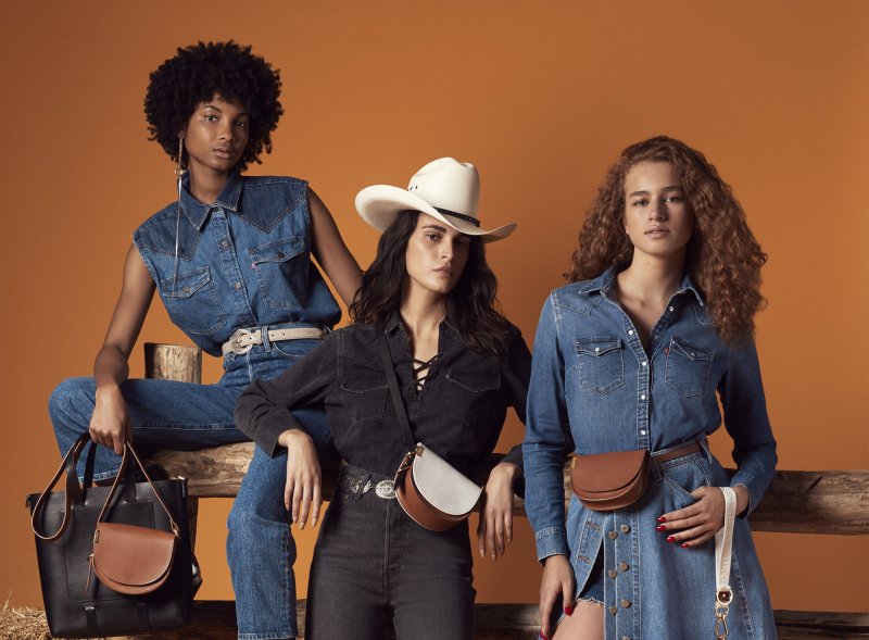 Powrót do korzeni: Pierwsza kolekcja toreb od Levi’s