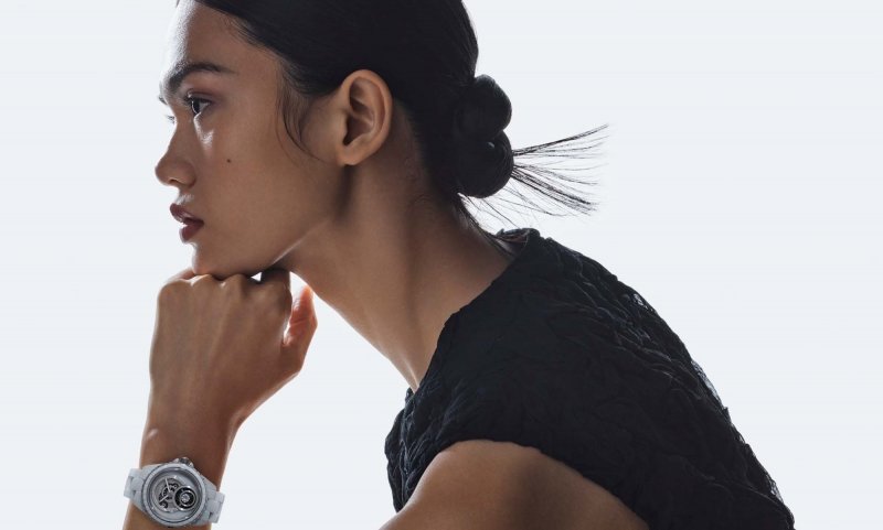 W duchu haute horology: Chanel prezentuje nowy zegarek J12