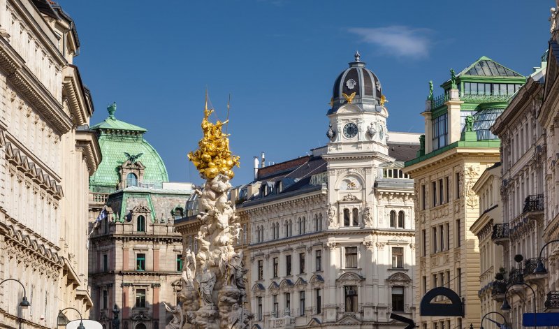 Przewodnik po Wiedniu: Od słynnych kawiarni po butiki vintage