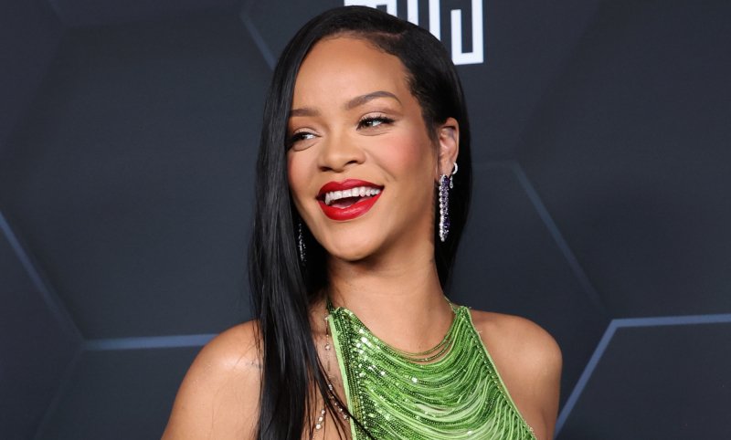 Rihanna w sneakersach sezonu 