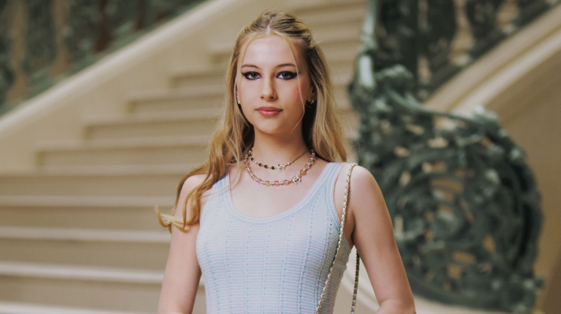 Romy Mars na swój pierwszy pokaz Chanel wybrała się z mamą, Sofią Coppolą