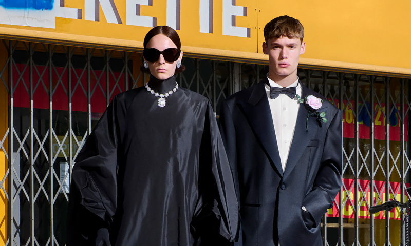 Demna Gvasalia żegna się z Balenciagą kolekcją, która definiuje jego dekadę w kultowym domu mody