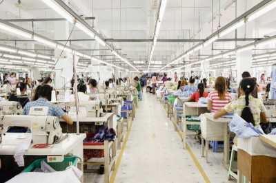 Wpływ pandemii na pracowników przemysłu odzieżowego