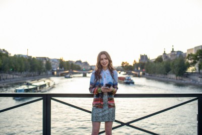 Ubrania i dodatki inspirowane „Emily w Paryżu”