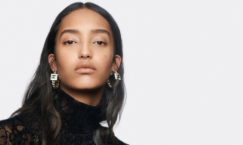 Imię jej czerwień: Nowe szminki Chanel Rouge Allure Velvet