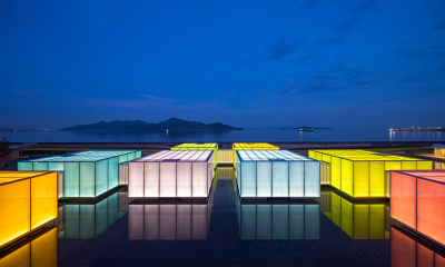 Twórczość wrażliwego społecznie architekta Shigeru Bana w Muzeum Manggha w Krakowie 