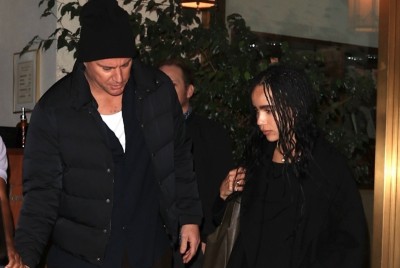 Świeżo zaręczeni Zoë Kravitz i Channing Tatum nawet na randkę wybierają casualowe stylizacje