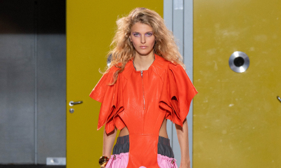 Kolekcja Zomer z paryskiego tygodnia mody to oda do kolorów, radości i zuchwałości