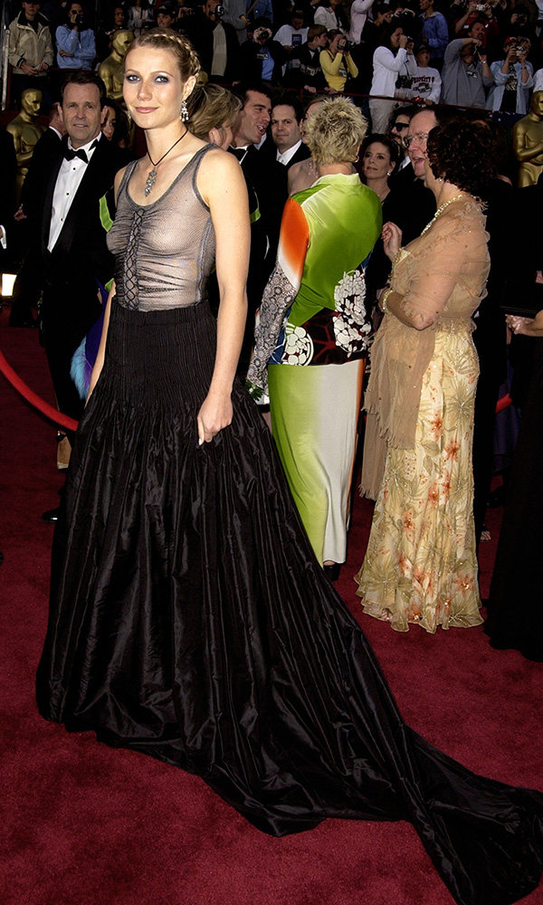 Gwyneth Paltrow na gali Oscarów w 2002 roku, Fot. Getty Images