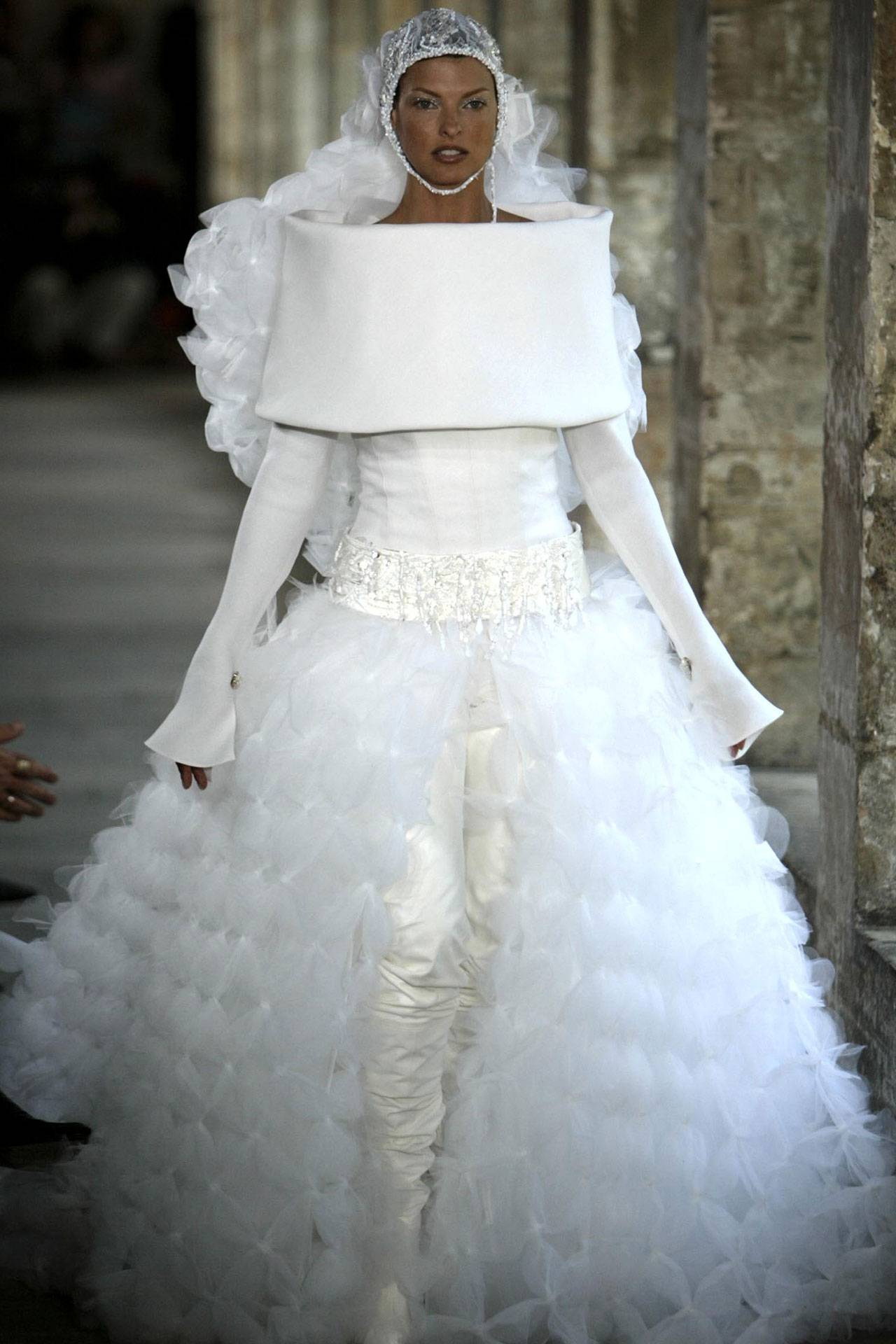 Chanel haute couture, 2003, Fot. Mark Large/Daily Mail/Shutterstock