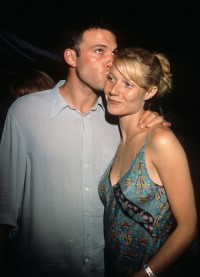 Gwyneth Paltrow i Ben Affleck w 1998 roku, Fot.  Ke.Mazur/WireImage