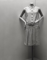 Blouse, skirt and belt ensemble Spring-Summer 1927 Ivory silk fabric Paris, Patrimoine de CHANEL © Julien T. Hamon