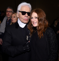 Karl Lagerfeld i Julianne Moore, Fot. Getty Images