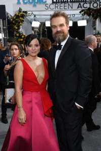 David Harbour i Lily Allen, Fot. Getty Images