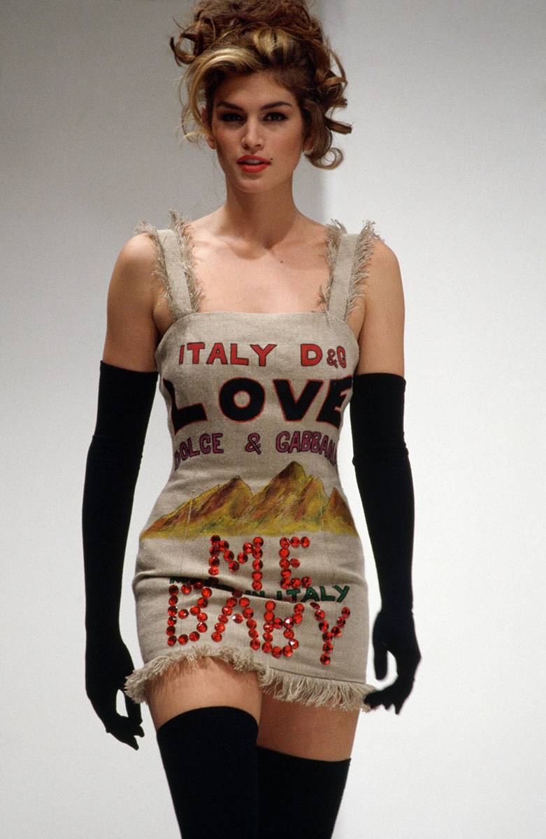 Cindy Crawford pokaz Dolce i Gabbana, Fot. Vittoriano Rastelli/CORBIS/Corbis via Getty Image
