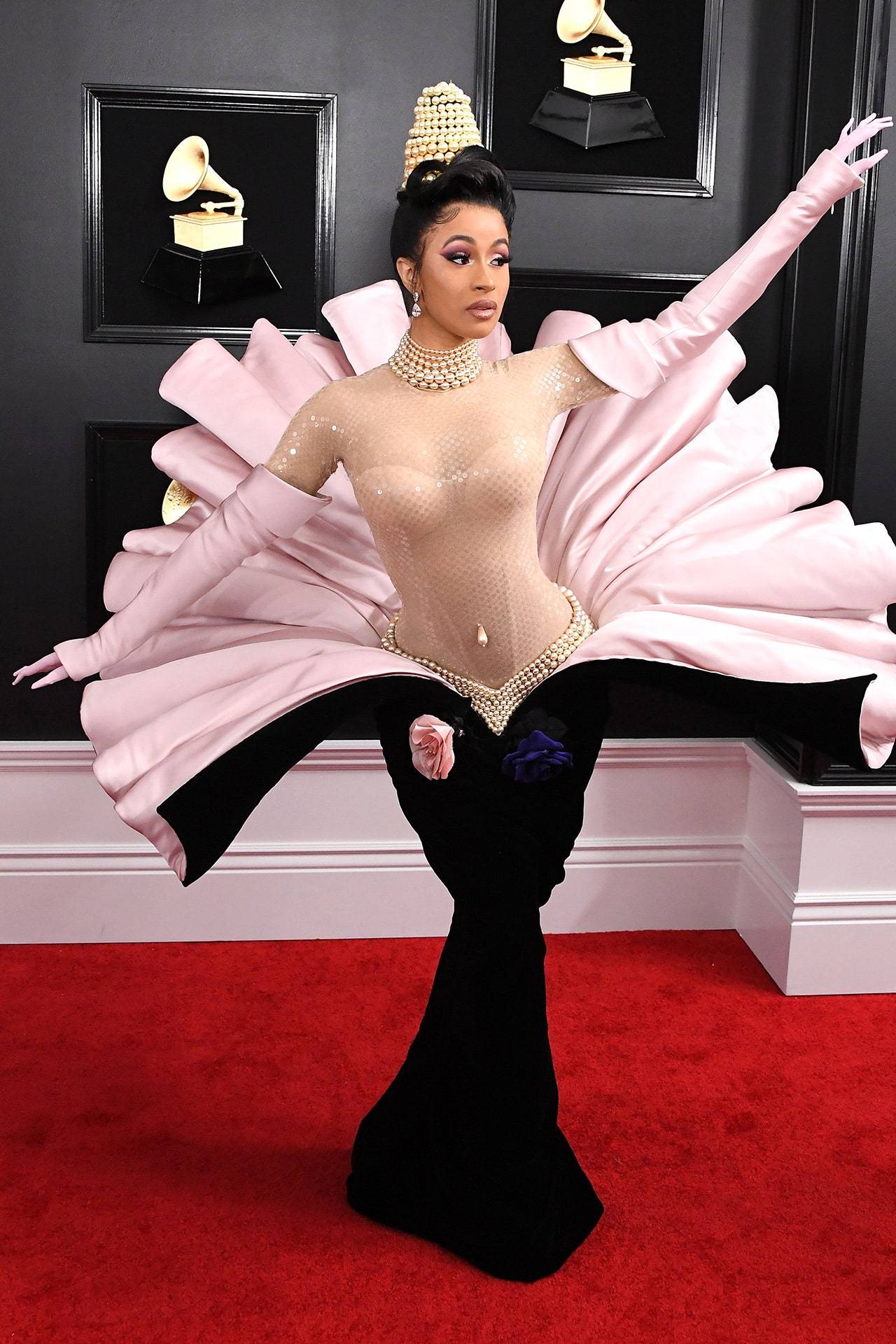 Cardi B w vitage kreacji od Thierry'ego Muglera, 2019