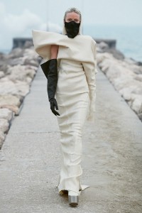 Fot. Carlo Scarpato/Gorunway.com