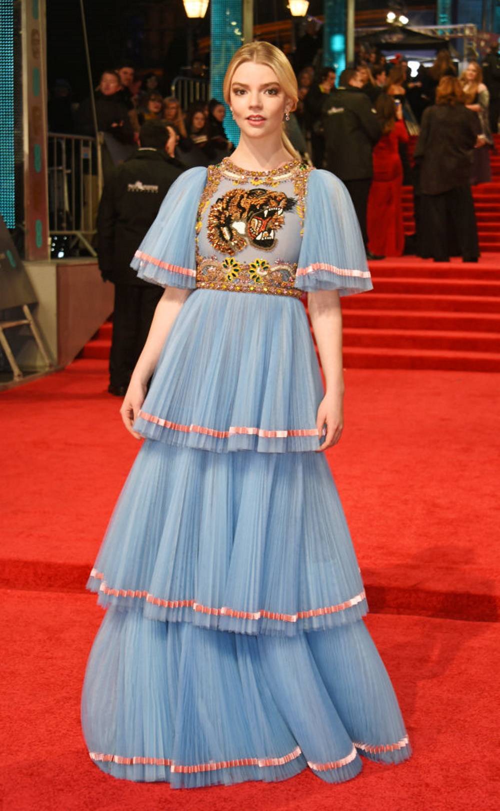 Eteryczna suknia domu mody Gucci, rozdanie nagród BAFTA 2017
