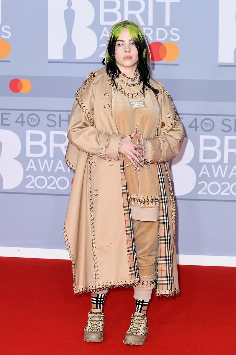 Welur na rozdaniu Brit Awards, luty 2020