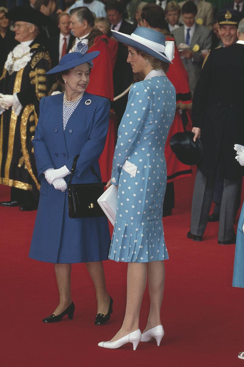W 1986 roku z królową Elżbietą II. 