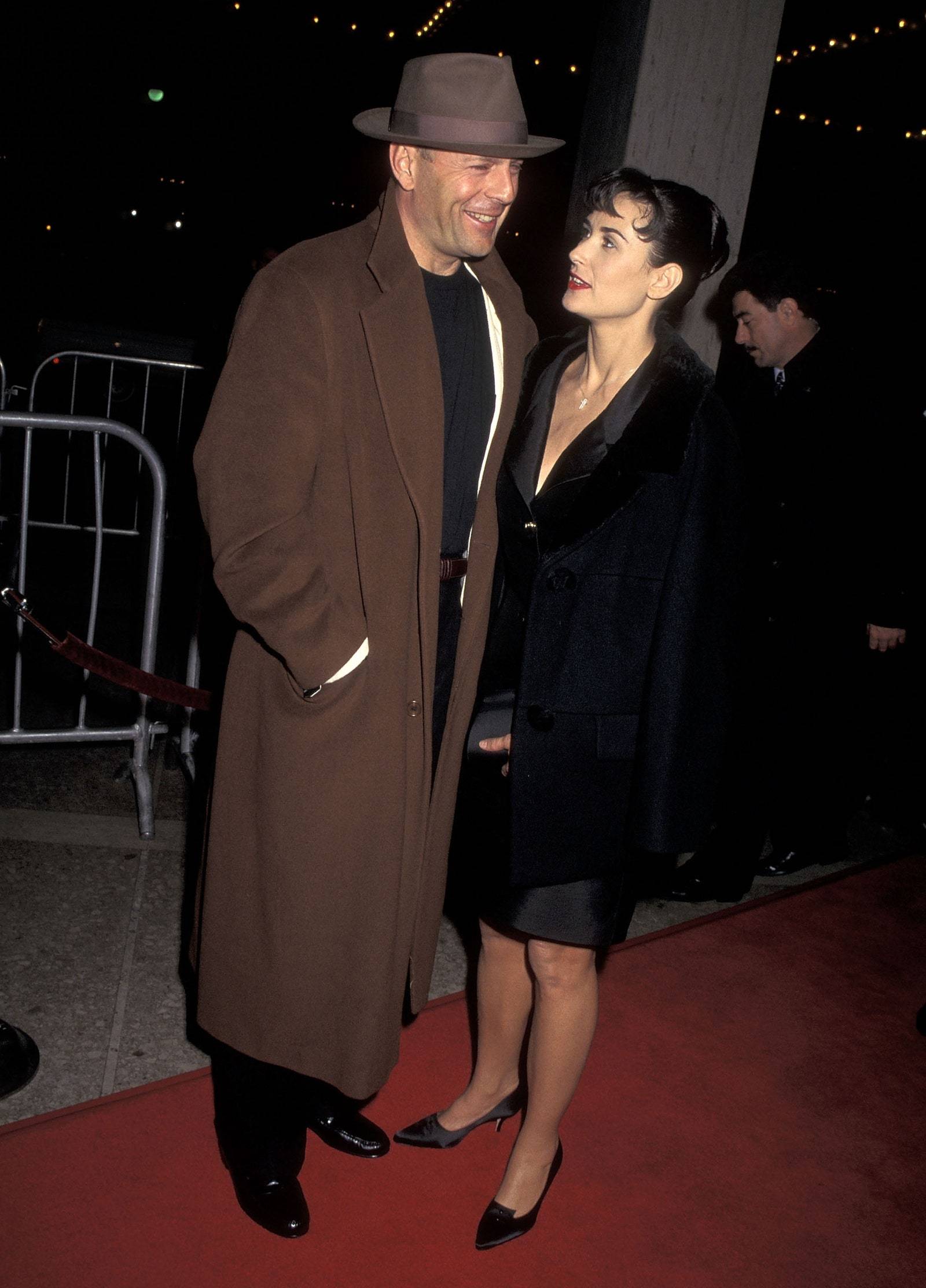 Bruce Willis i Demi Moore w Cineplex Odeon Century Plaza Cinemas 29 stycznia 1996 r.