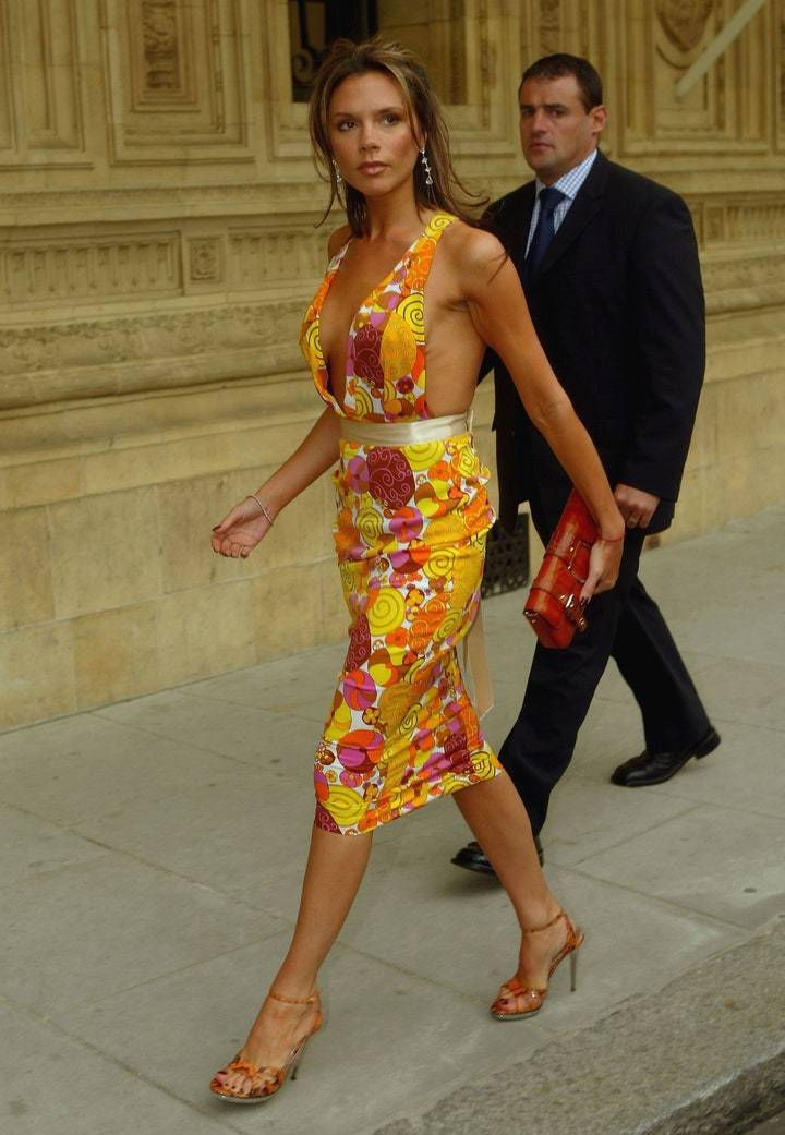 Sukienka w 2004