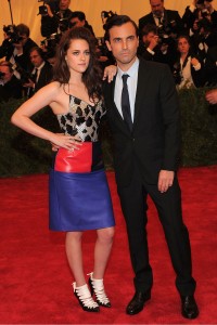 2012: Kristen Stewart i Nicolas Ghesquière, Fot. Getty Images