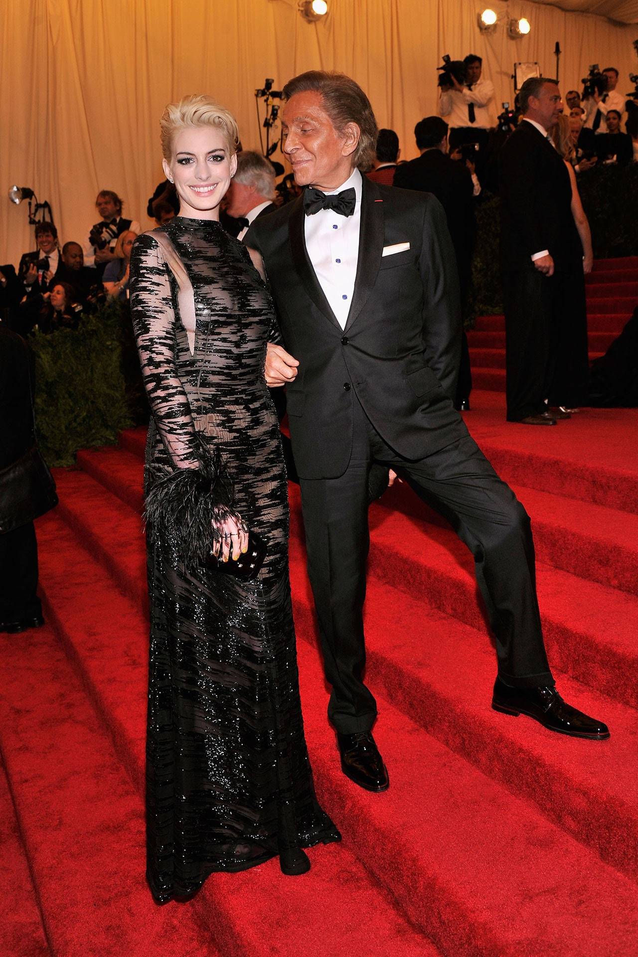 2013: Anne Hathaway i Valentino Garavani