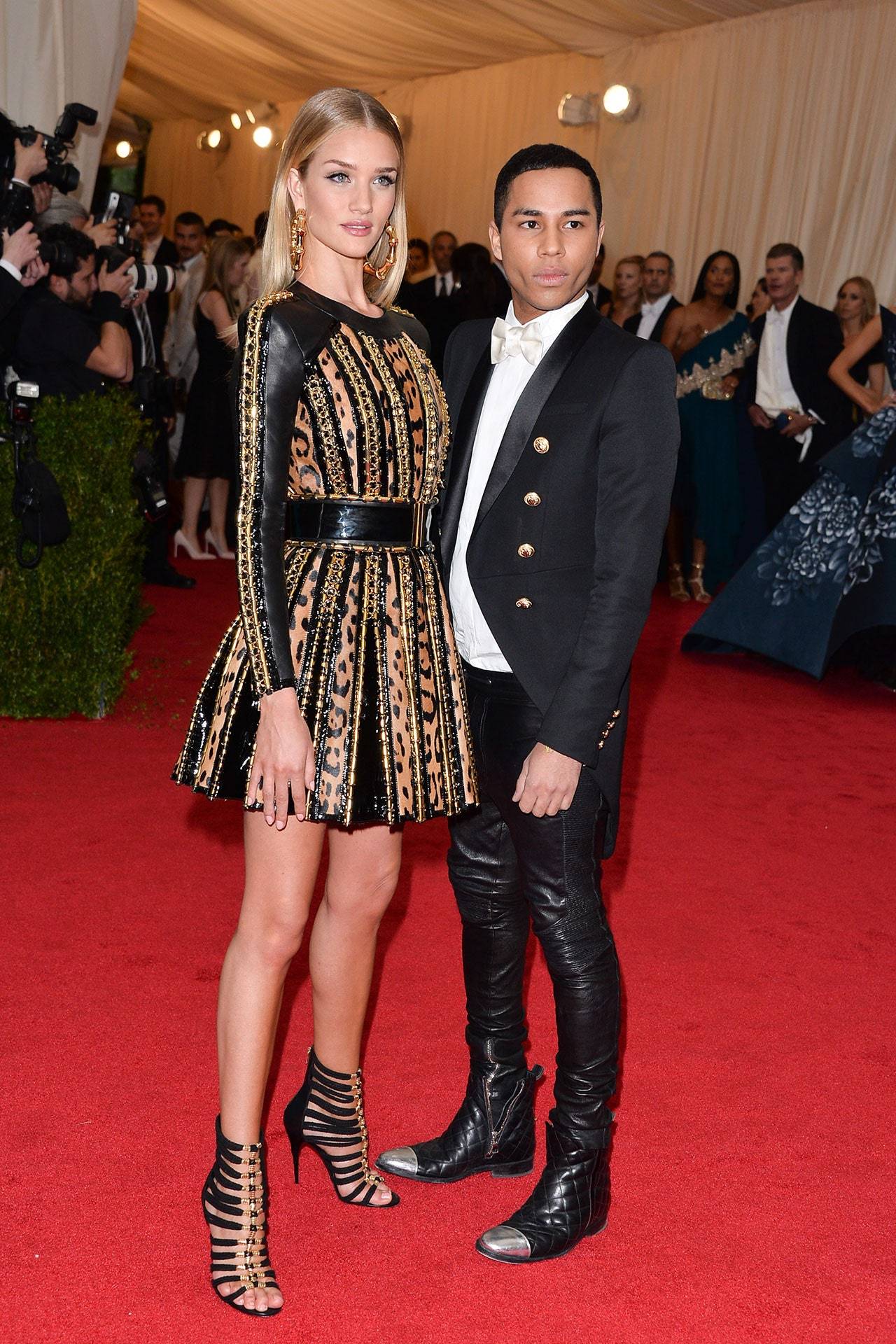 2014: Rosie Huntington-Whiteley i Olivier Rousteing 