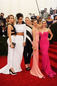 2014: Cara Delevingne, Rihanna, Stella McCartney, Kate Bosworth i Reese Witherspoon, Fot. Getty Images