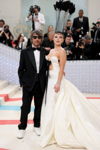 2023: Pierpaolo Piccioli and Florence Pugh, Fot. Getty Images