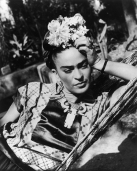„Frida Kahlo: Making Herself Up” , Hulton Archive/Getty Images