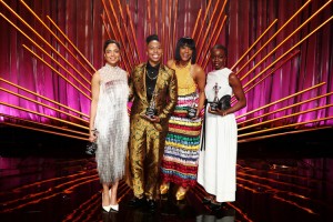 Tessa Thompson, Lena Waithe, Tiffany Haddish i Danai Gurira podczas Essence Black Women In Hollywood Oscars Luncheon, Fot. Getty Images