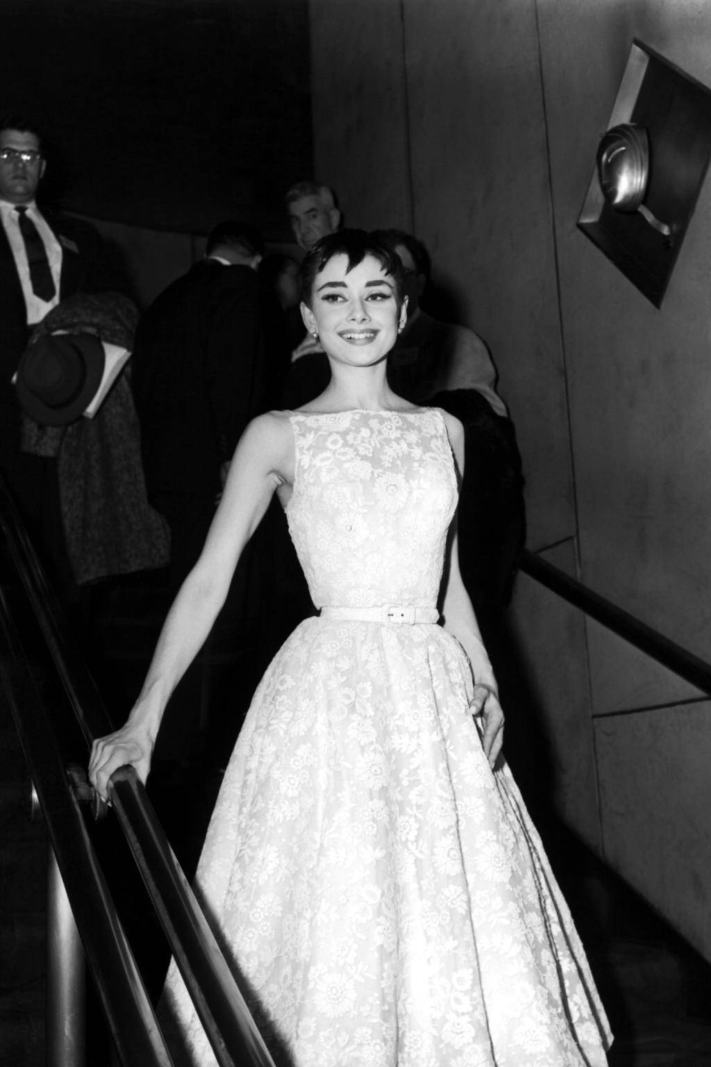 Audrey Hepburn (1954)