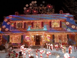 Dom Hallów, „Wesołych świąt” (2006) , Everett