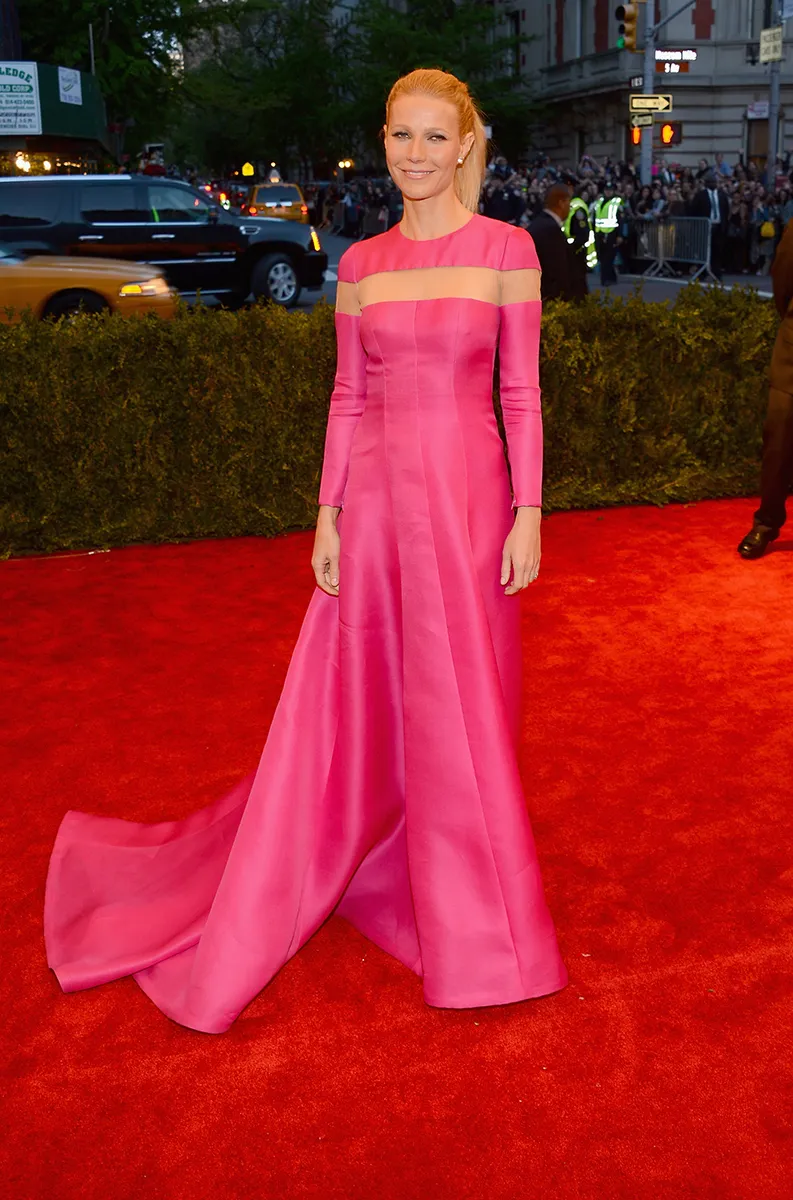 Gwyneth Paltrow w Valentino Haute Couture