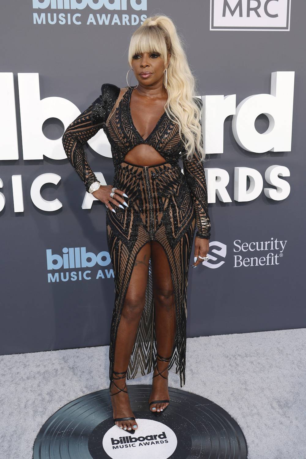 Mary J. Blige w sukni od Julien Macdonald