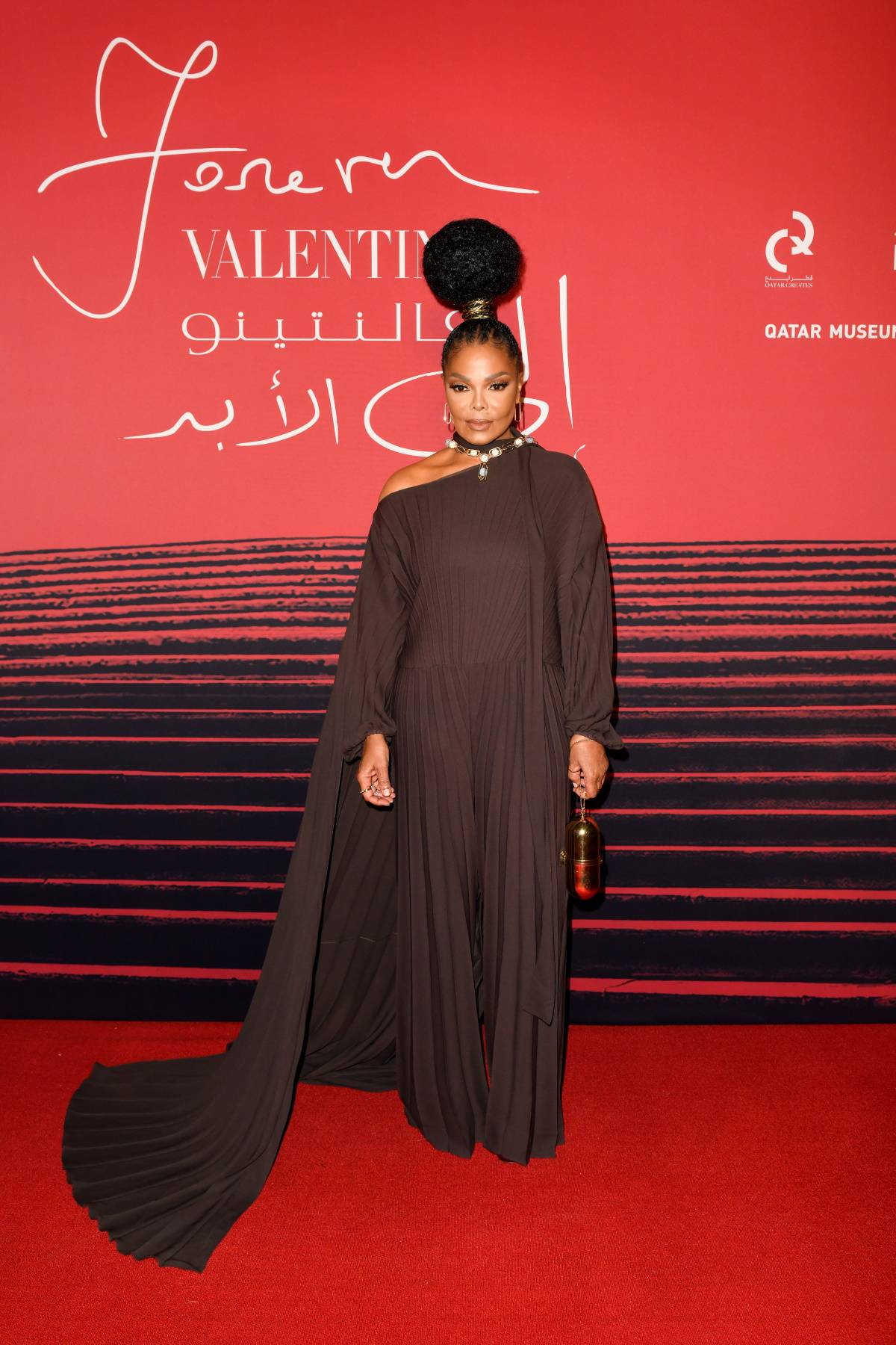 Janet Jackson na otwarciu wystawy „Forever Valentino” 