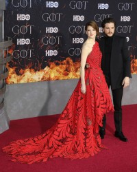 Rose Leslie i Kit Harington, Fot. Taylor Hill/Getty Images