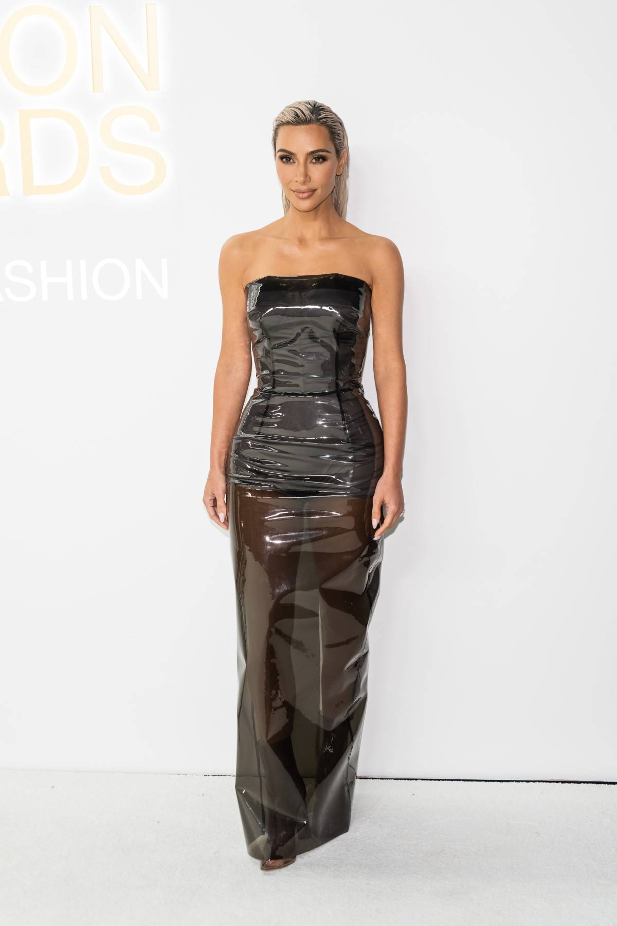 Kim Kardashian w projekcie Dolce & Gabbana