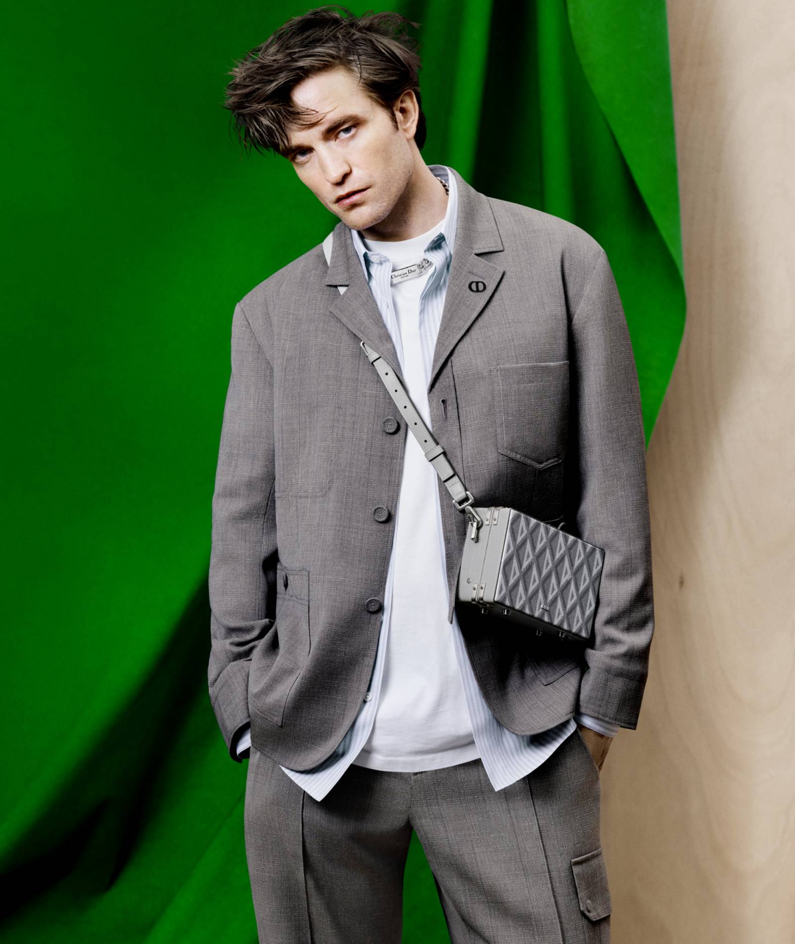 Robert Pattinson w wiosennej kampanii Dior Men