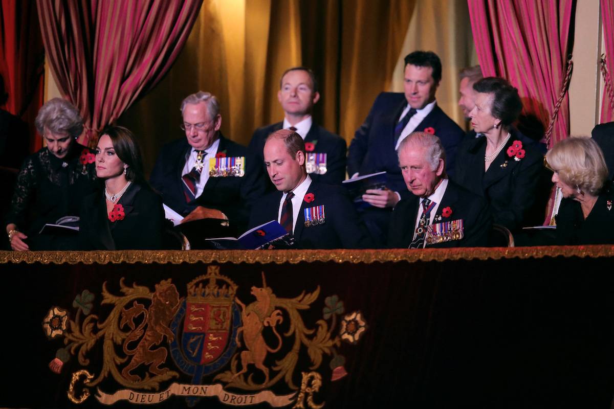 Brytyjska rodzina królewska na Festival of Remembrance