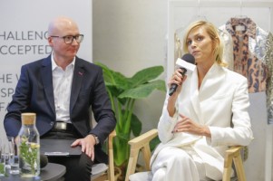 Rafał Rudzki (Deloitte) i Anja Rubik, Fot.  APKPA